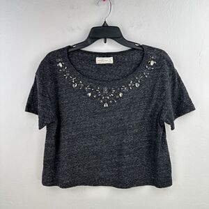 Abercrombie & Fitch Tshirt Womens M Cropped Gray Heather Beaded Short Sleeve Tee